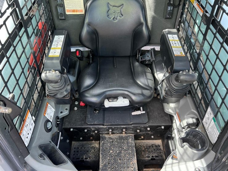 bobcat-s570-image-19