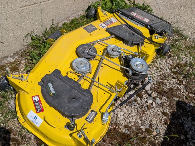 2022-john-deere-edge-54-image-1