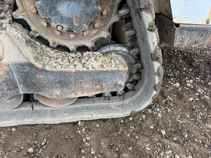 bobcat-t595-image-16