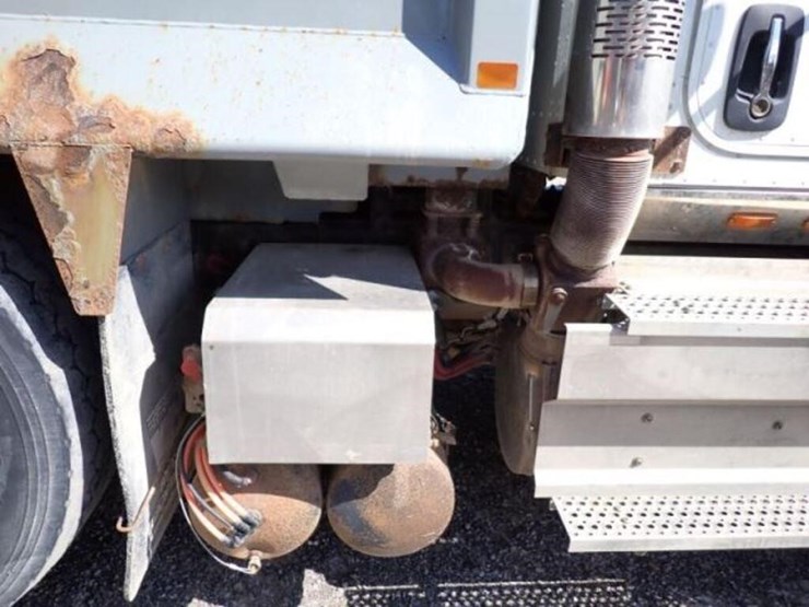 2021-international-hx620-image-69