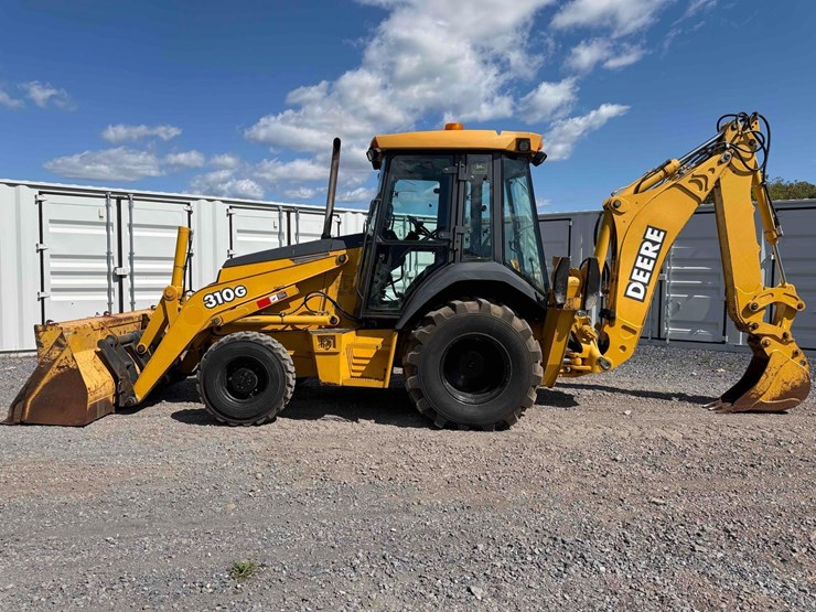 deere-310g-image-2