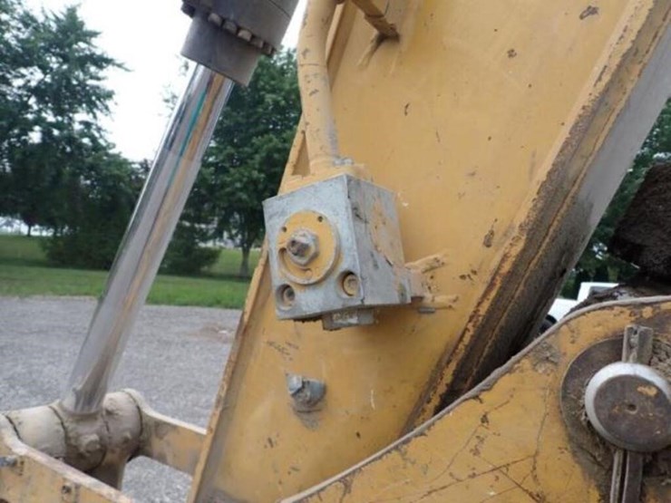 2017-caterpillar-315fl-image-28