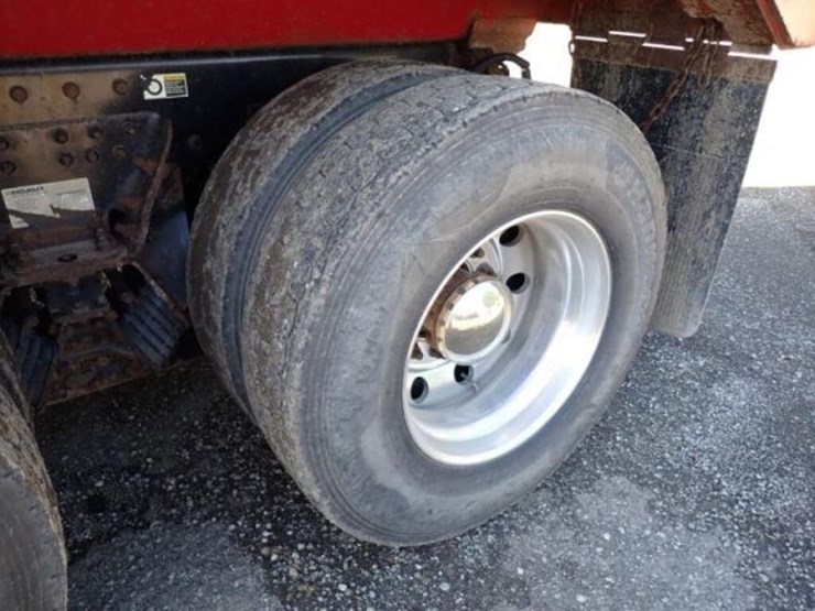 2021-kenworth-t880-image-56