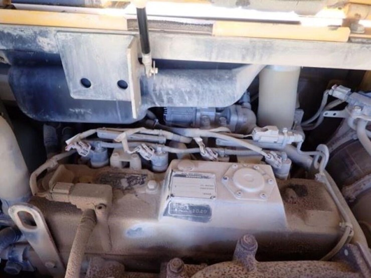 2014-deere-85g-image-66