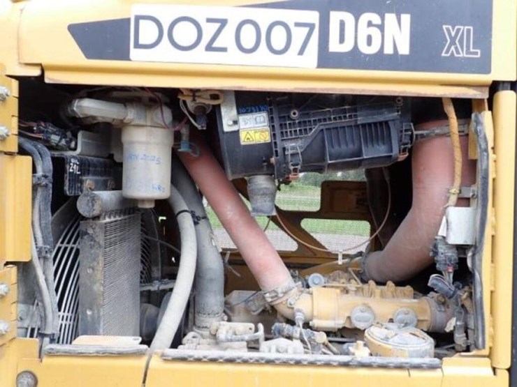 2013-caterpillar-d6n-xl-image-66