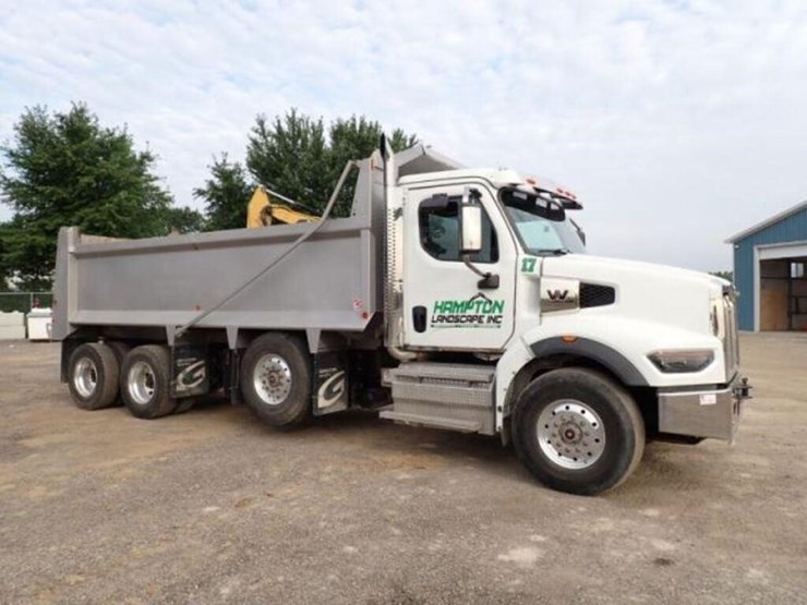2024-western-star-49x-image-3