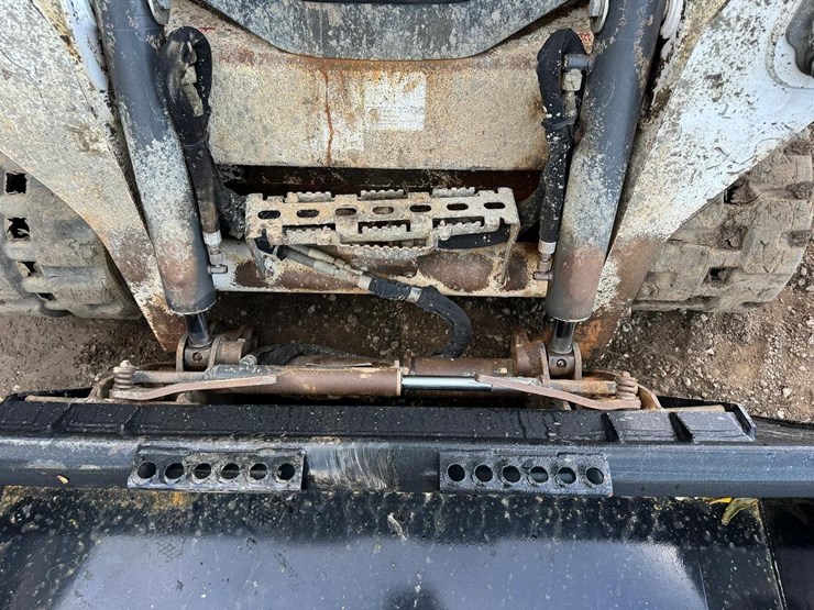 bobcat-t595-image-11