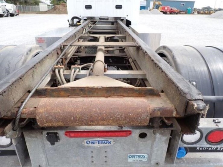 2023-ford-f650-image-50