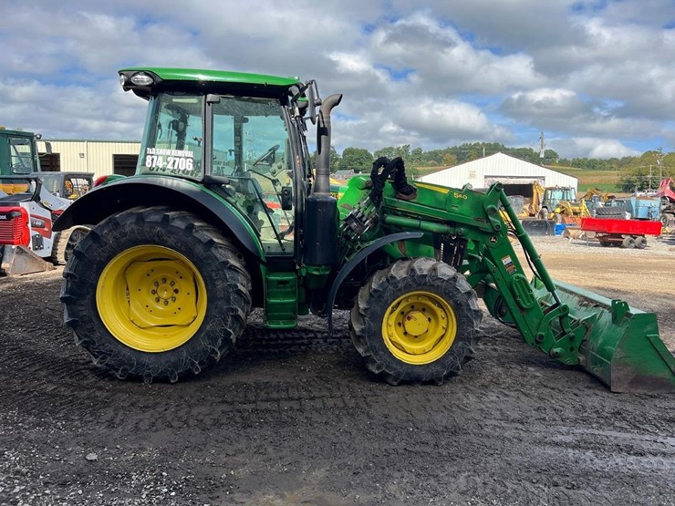 2022-john-deere-5125r-image-10