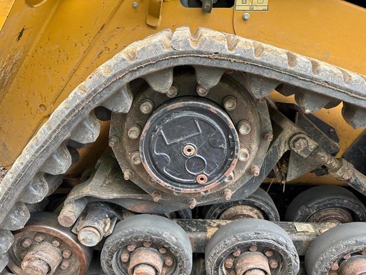2015-caterpillar-257d-image-20