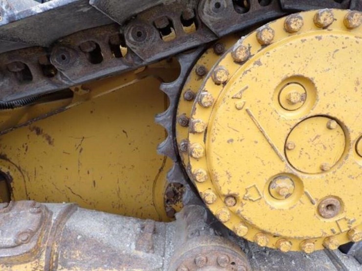 2013-caterpillar-d6n-xl-image-45