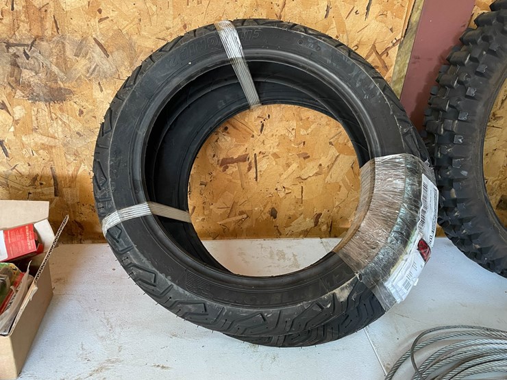 #9248-•-2-motorcycle-tires-image-8