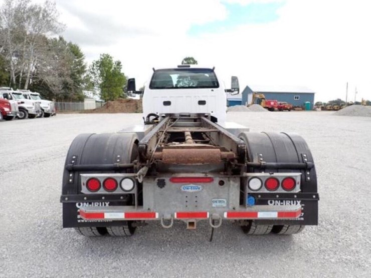 2023-ford-f650-image-6