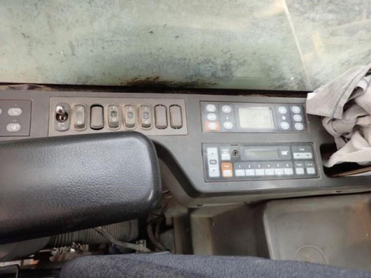 2015-caterpillar-336el-image-15
