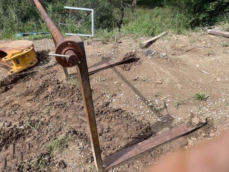 #9171-•-bucket-forks-image-3