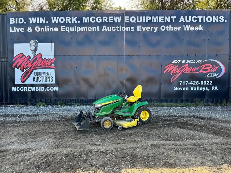 john-deere-x580-image-1
