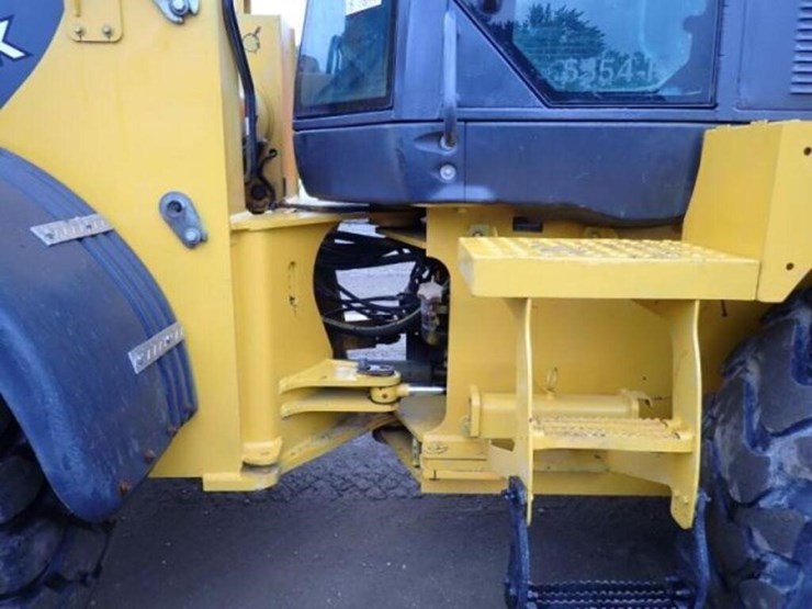 2014-deere-544k-image-37