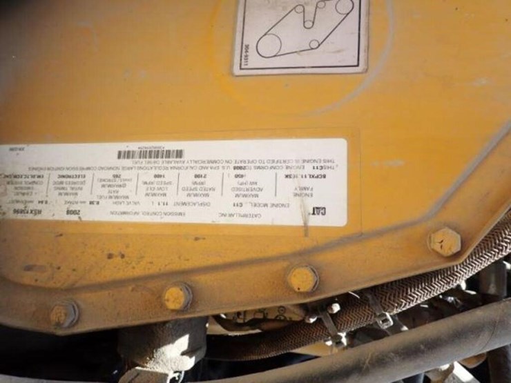 2009-caterpillar-725-image-26