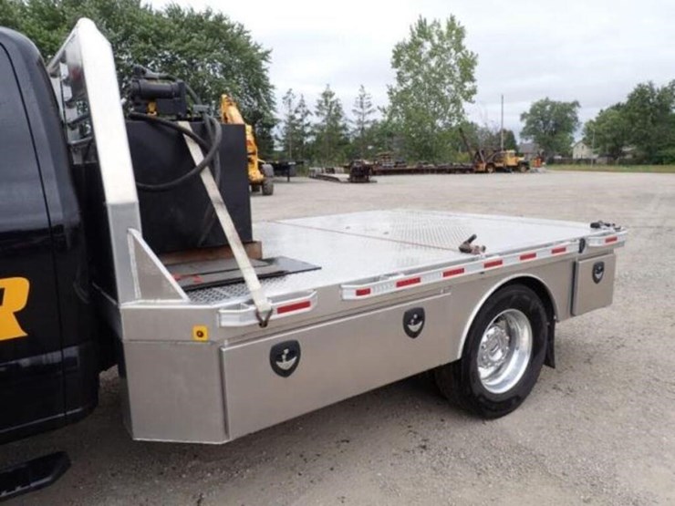 2026-ford-f450-image-32