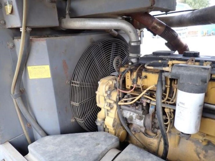 2012-atlas-copco-xas375cd6-image-18