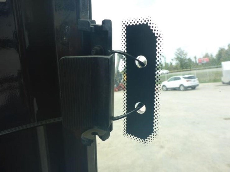 2012-case-580sn-wt-image-23
