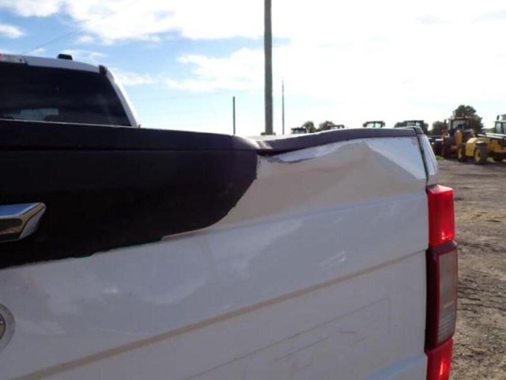 2020-ford-f250-xlt-image-40