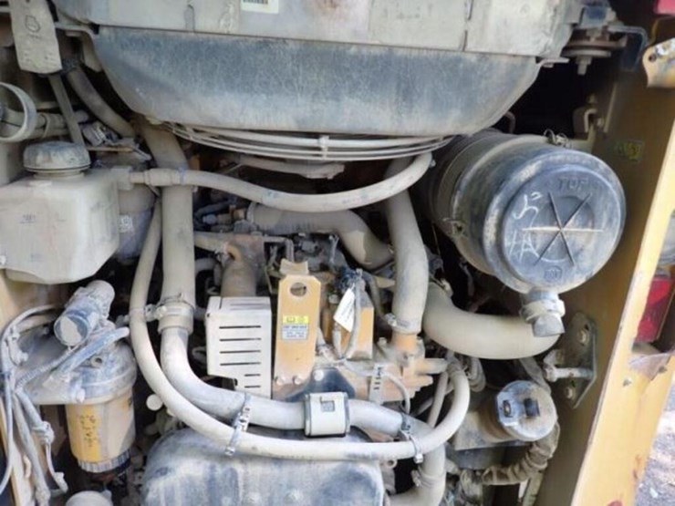 2019-caterpillar-259d-image-34