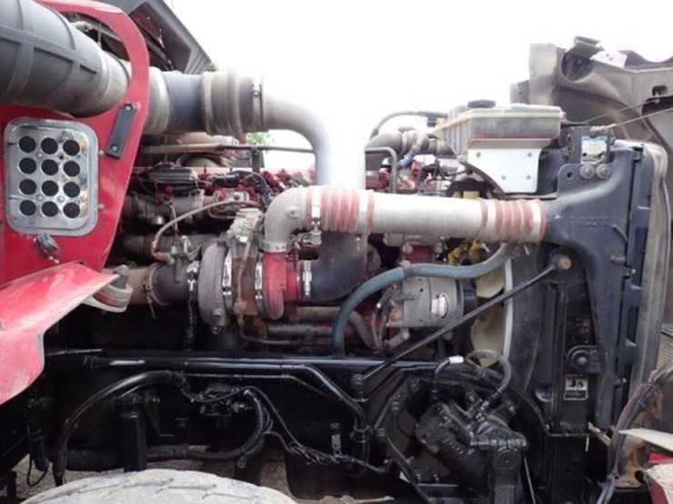 2012-kenworth-t800-image-32