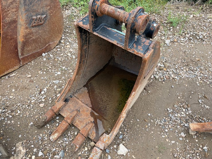 #9175-•-excavator-bucket-image-6