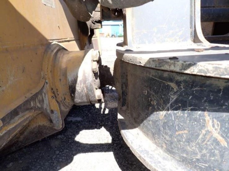 2016-deere-650k-xlt-image-24
