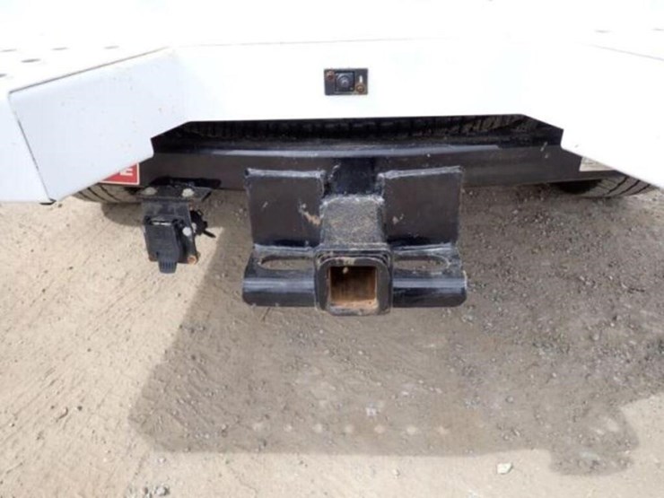 2024-chevrolet-silverado-3500hd-image-42