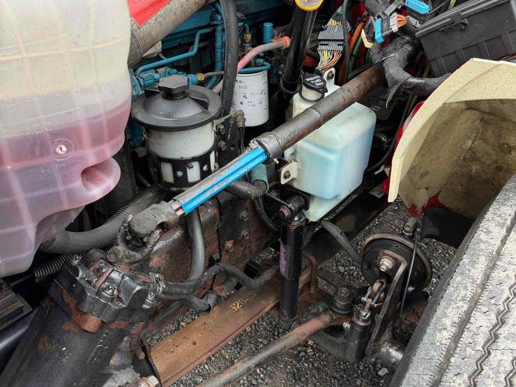 2004-international-durastar-4300-image-22