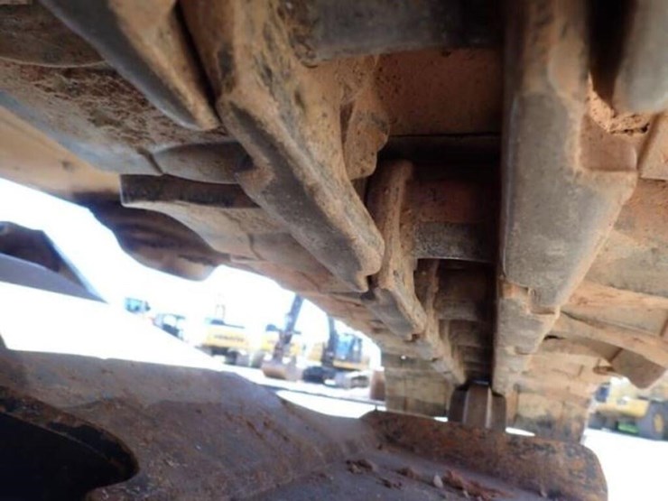 2014-deere-85g-image-53