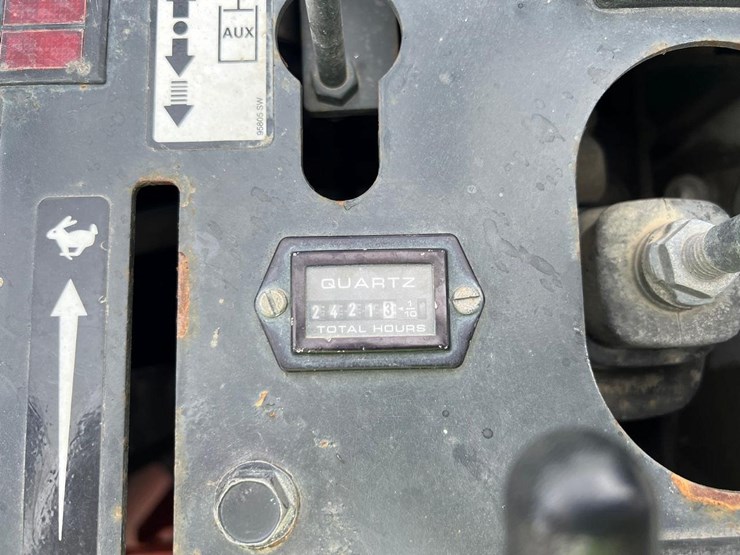 2016-bobcat-mt85-image-17