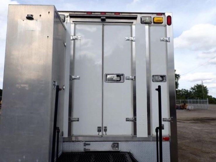2009-international-durastar-4400-image-44