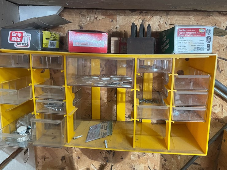 #9225-•-shelf-contents-of-left-side-image-28