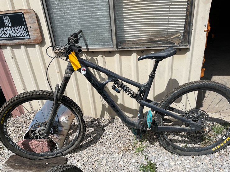 #9156-•-rocky-mountain-soft-tail-bike-image-1
