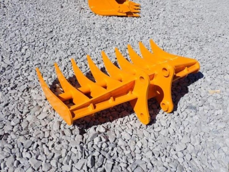 unused-2026-captok-cat305-excavator-bucket-image-4