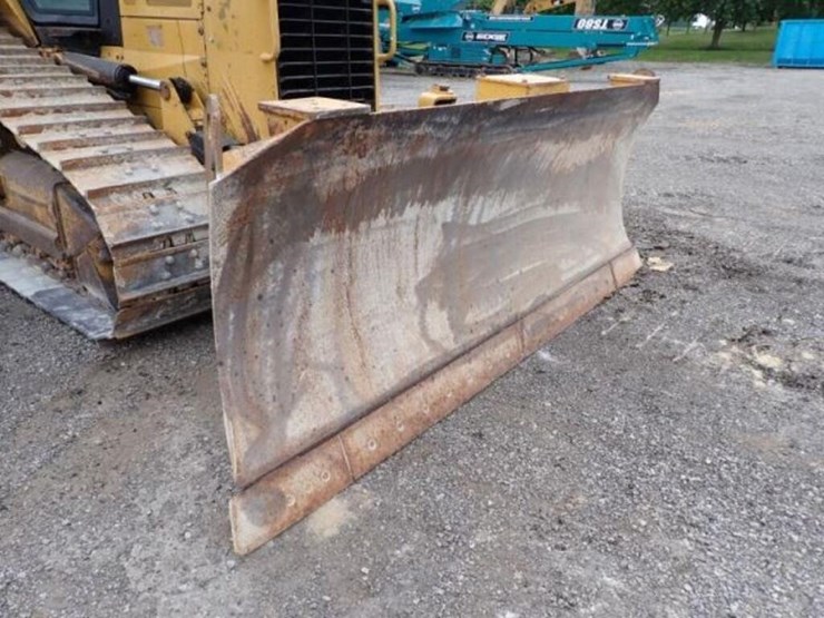 2013-caterpillar-d6n-xl-image-32