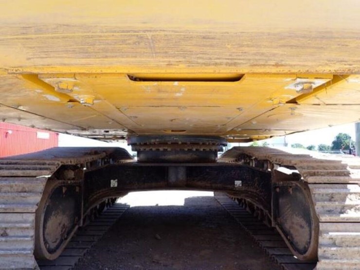 2023-komatsu-pc360-lci-11-image-46