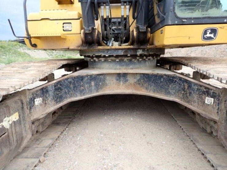 2012-deere-350g-lc-image-21