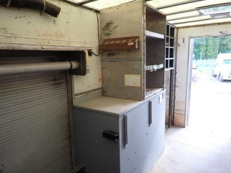 2009-international-durastar-4400-image-56