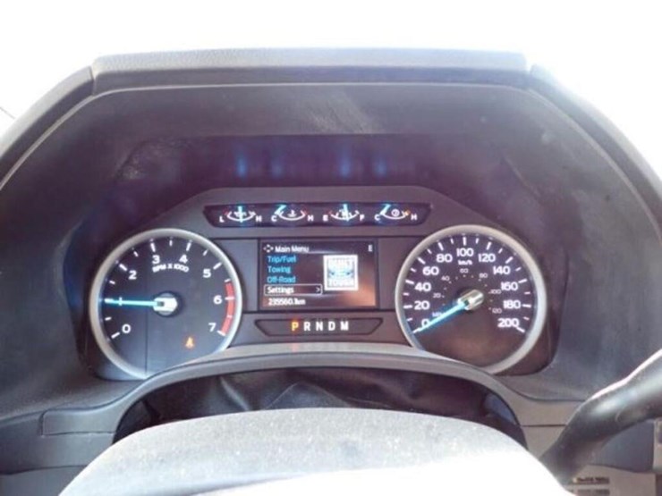2020-ford-f250-xlt-image-13