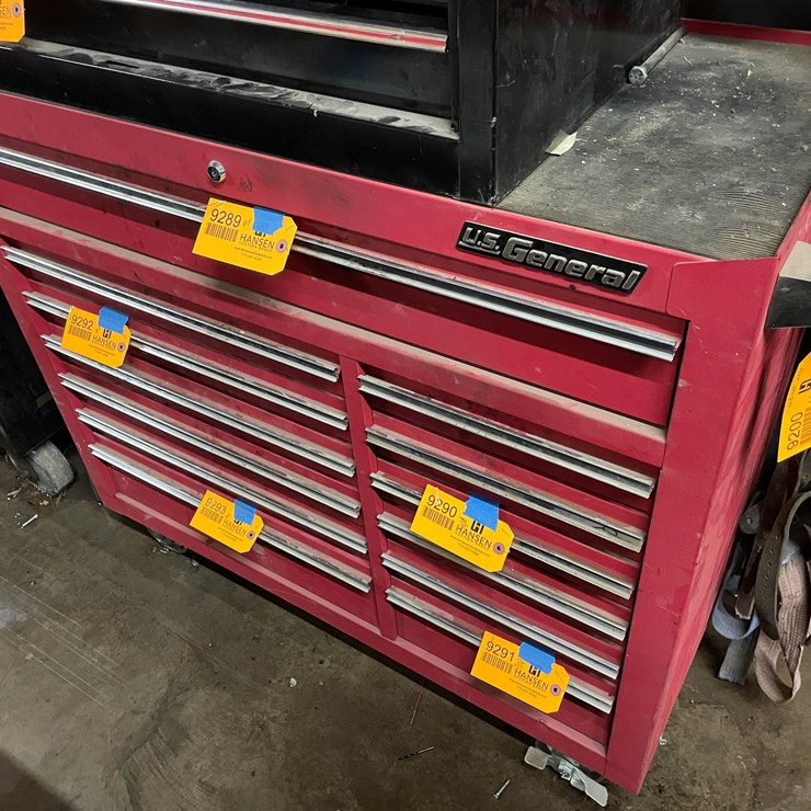 #9200 • US General (13) Drawer Red Tool Box on Wheels