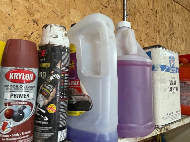 #9226-•-top-shelf-contents-image-10