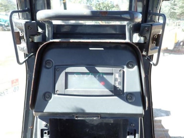 2016-deere-650k-xlt-image-11