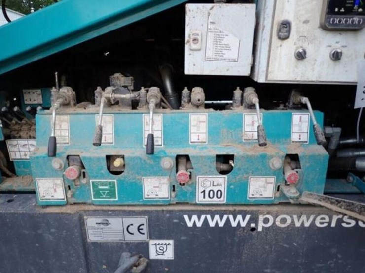2023-powerscreen-titan-1800-image-13