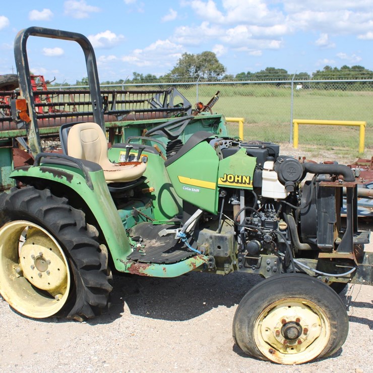 JOHN DEERE 4200