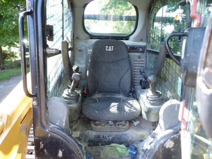 2019-caterpillar-259d-image-15