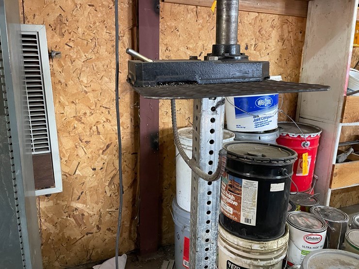#9208-•-drill-press-on-homemade-stand-image-10